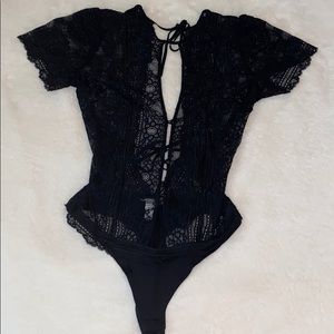 Black For Love & Lemons Bodysuit Size: Small. 🖤